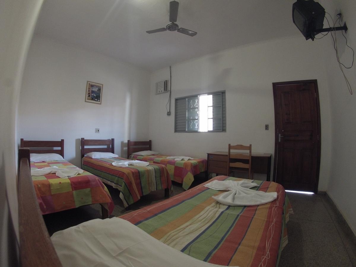 Hotel Vitalli Avanhandava Quarto foto
